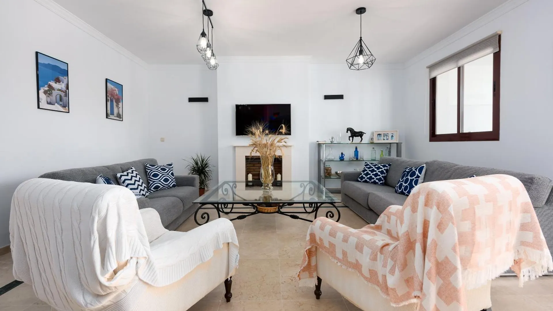 Florida Home Casares 0*,